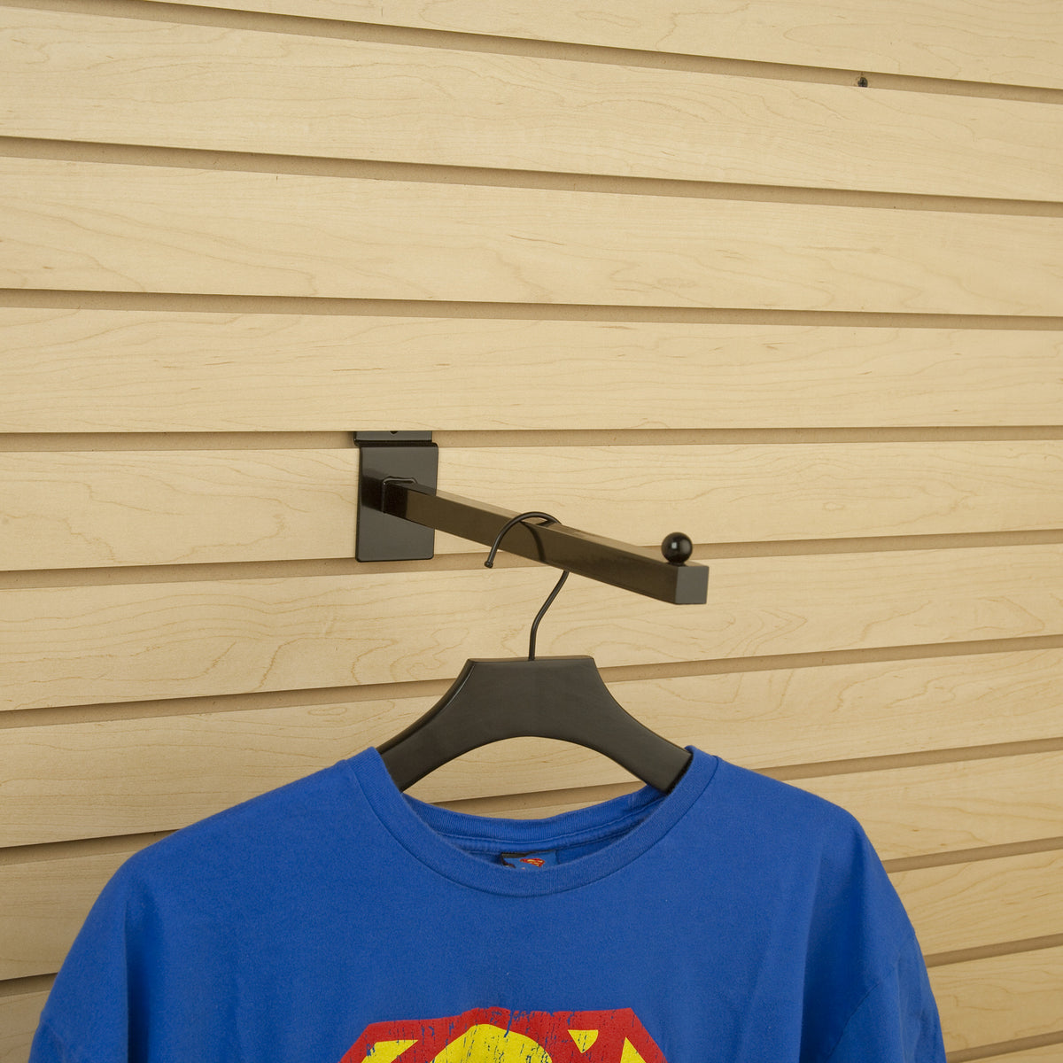 Slatwall Displays & Accessories ExecuSystems